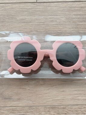 Pink Flower-Shaped Baby Sunglasses